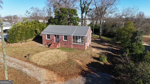 $155,000 | 42 College Avenue | Elberton