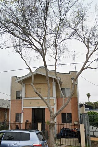 $740 | 356 South Gless Street | Boyle Heights