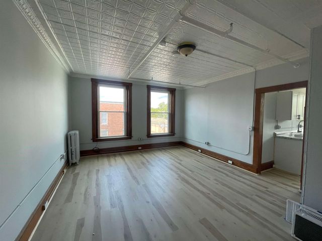 $1,475 | 41-43 Central Street, Unit 9 | Haverhill