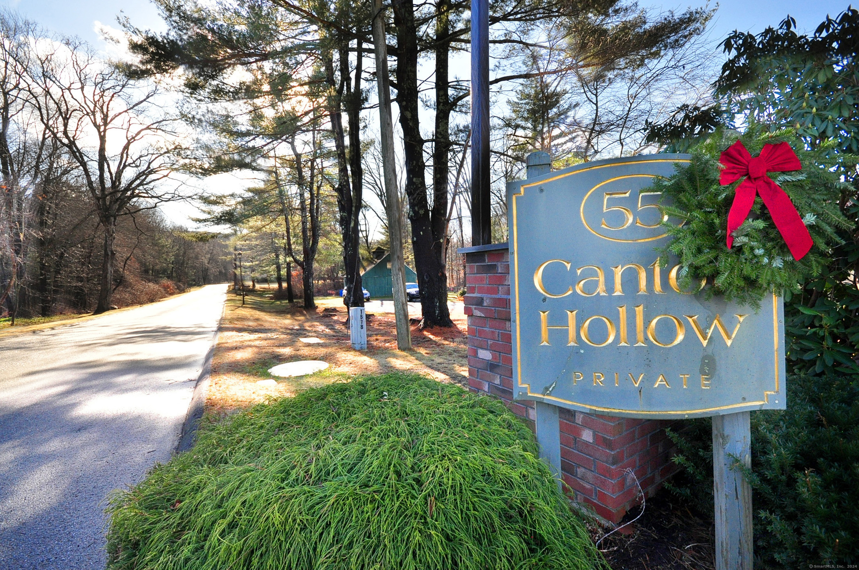 Welcome to Canton Hollow