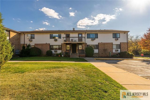 $300,000 | 1210 Cricket Lane, Unit 1210 | Woodbridge