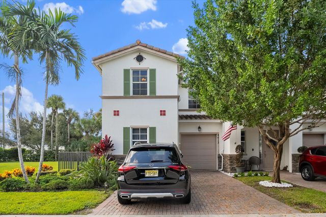 $3,999 | 4613 Tara Cove Way | West Palm Beach