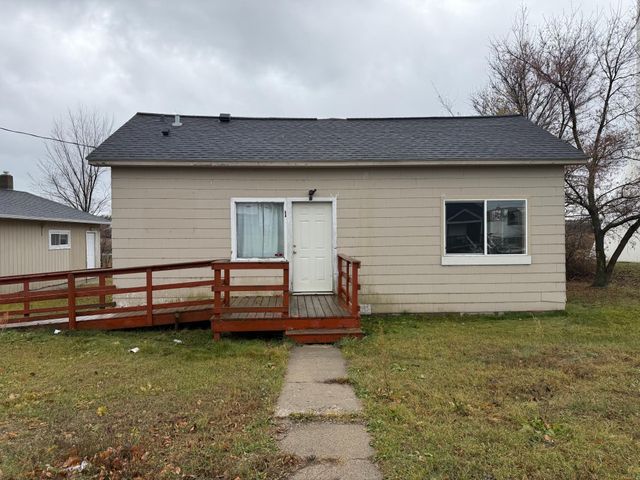 $63,000 | 118 1st Street Northwest | Cass Lake