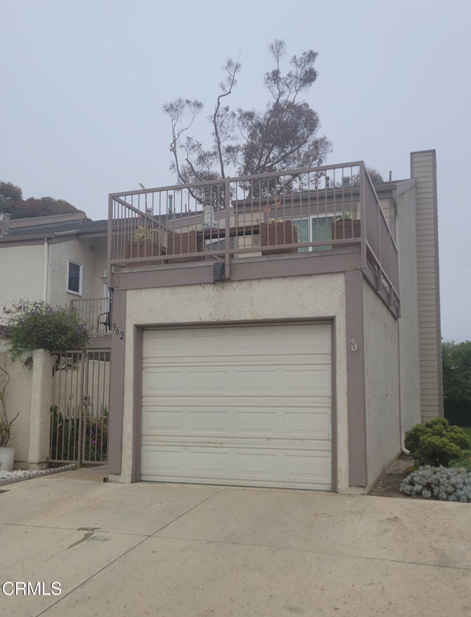 a view of a house with a outdoor space