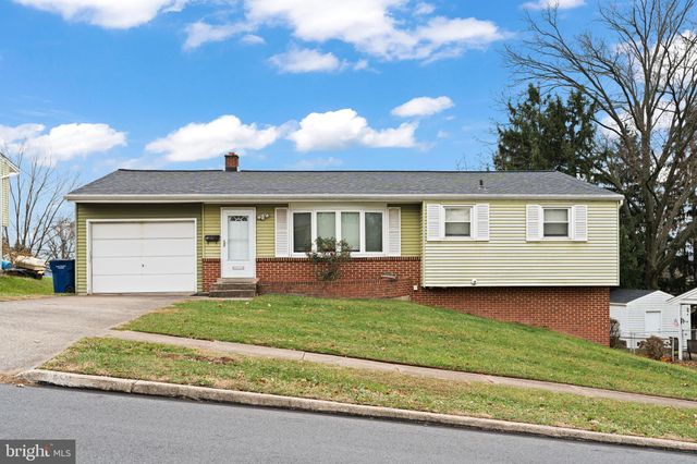 $250,000 | 20 Heatherland Road | Lower Swatara Township - Dauphin County