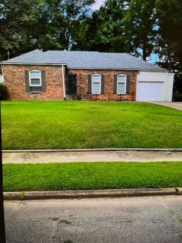 $209,900 | 1315 Laudeen Drive | Graceland