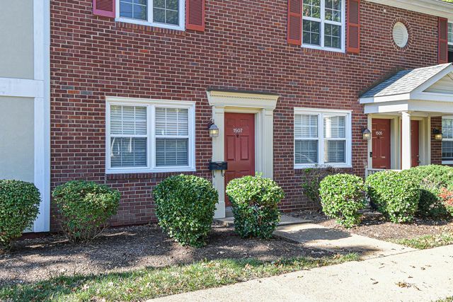 $1,750 | 1507 East Swan Circle | Brentwood