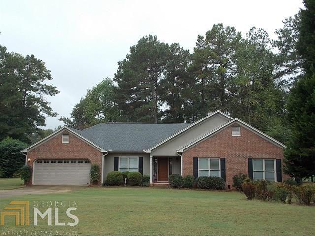 $3,200 | 217 Crescent Oak | Peachtree City