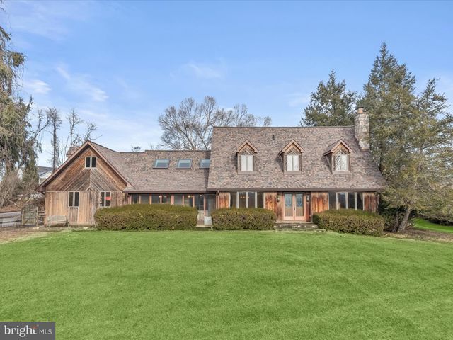 $1,000,000 | 10341 Cavey Lane