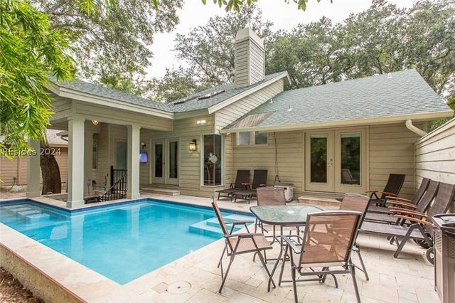 $1,495,000 | 3 Dewberry Lane | Sea Pines