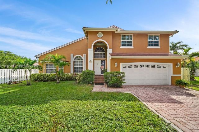 $845,000 | 1821 Southwest 125th Avenue | Flamingo Estates