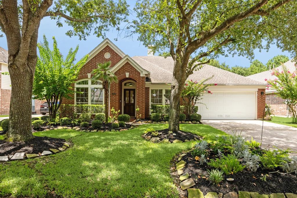 front view of house with a yard