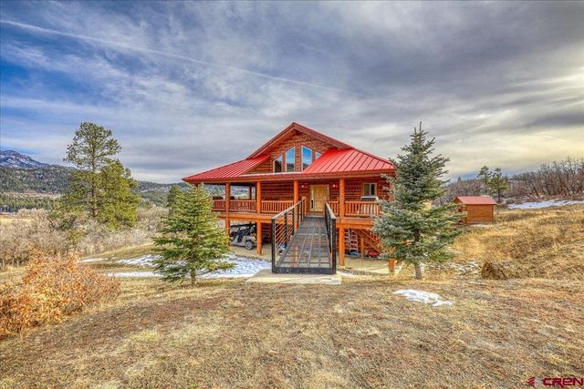 $2,250,000 | 351 Collyer Drive