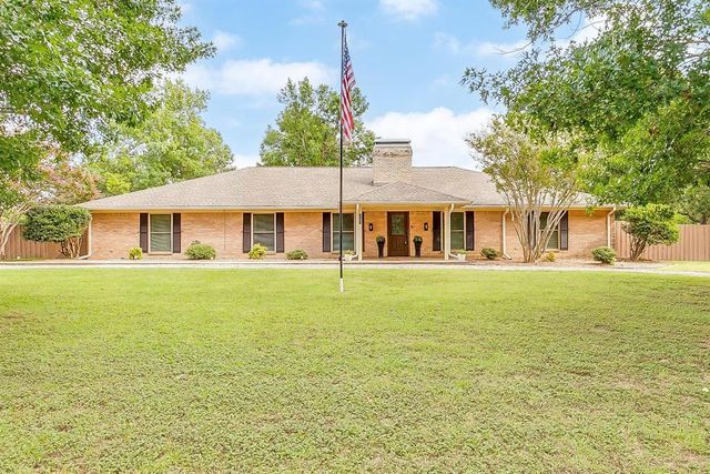 $545,000 | 731 Sunny Lane | Corsicana