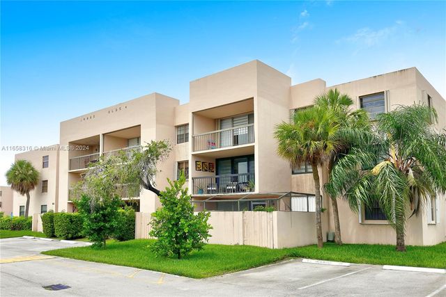 $280,000 | 10985 Southwest 107th Street, Unit 303 | Kendall