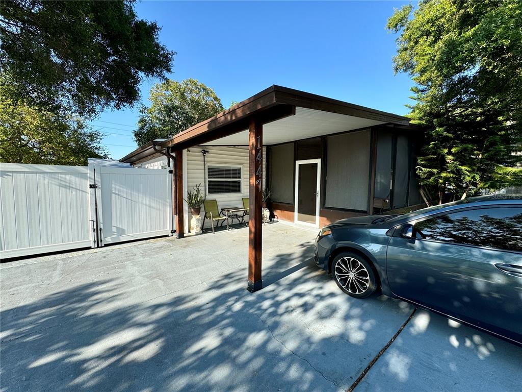 a view of a car in front of a house