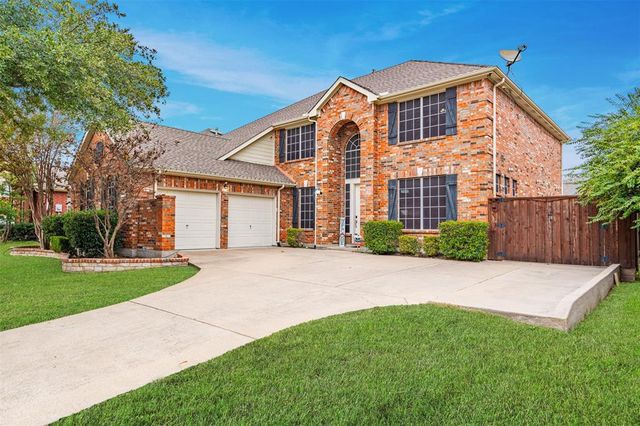 $600,000 | 10102 River Bend Drive | Waterview