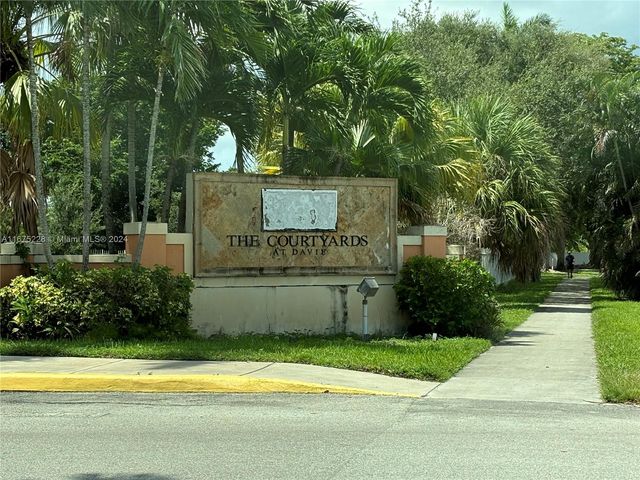 $299,000 | 6976 Southwest 39th Street, Unit G201 | Davie