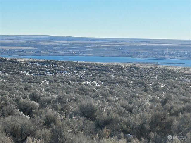 $90,000 | 1 Banks Lake View Road