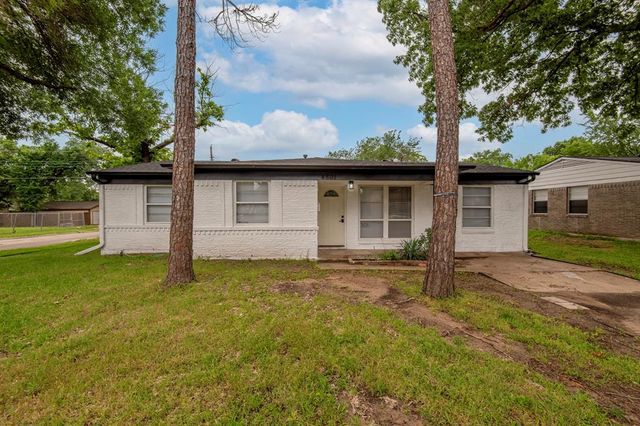 $275,000 | 4801 Salem Drive | Casa View Heights