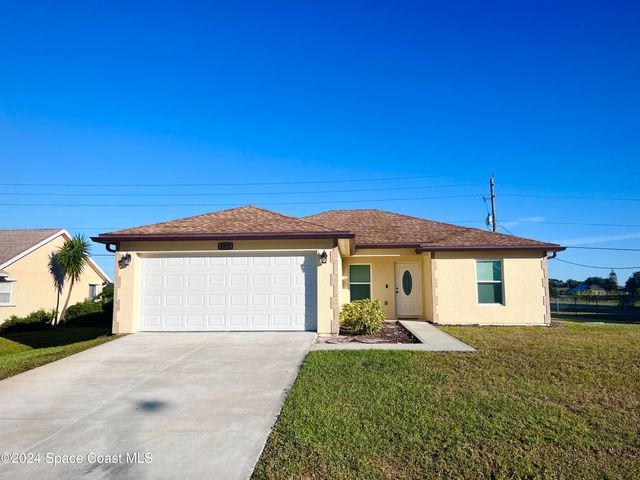 $2,050 | 1837 Ardmore Street Northeast | Palm Bay