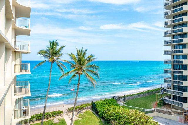 $590,000 | 5480 North Ocean Drive, Unit A5C | Singer Island