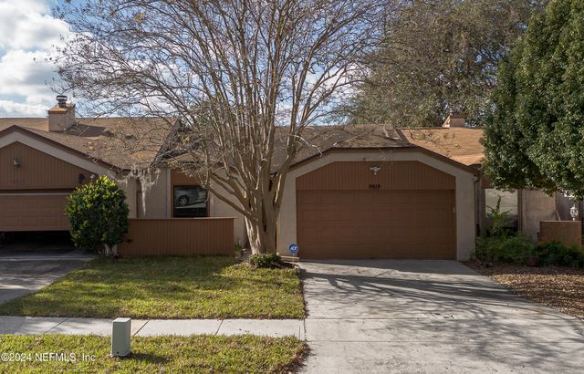 $275,000 | 9919 Fawn Brook Drive | Baymeadows