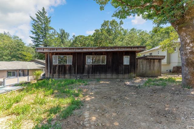 $239,000 | 555 Redwood Avenue | Willits