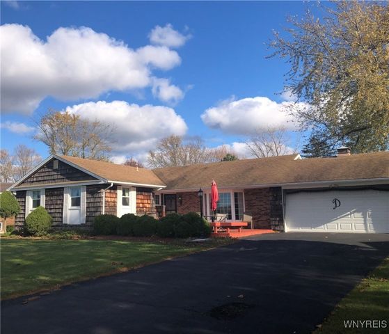 $445,900 | 3957 West West River Road | Grand Island