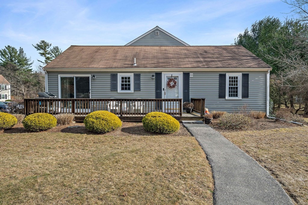 a view of a house with outdoor space