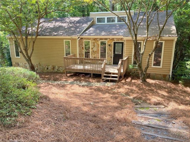 $2,400 | 1877 Beaver Dam Lane Northeast | East Cobb