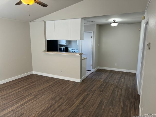 $1,050 | 4803 Hamilton Wolfe Road, Unit 702 | San Antonio