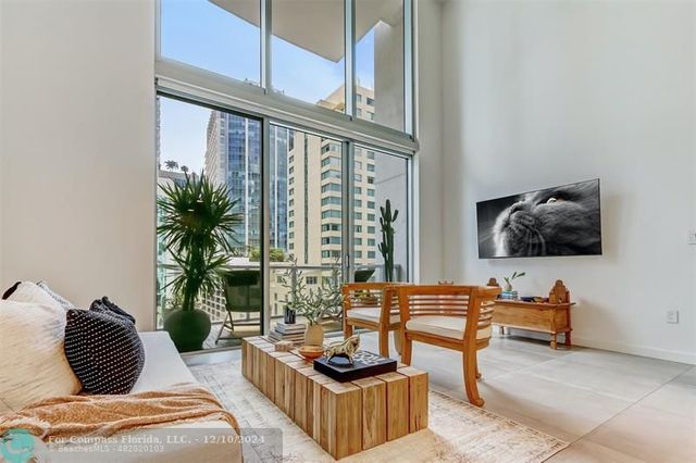 $3,400 | 1060 Brickell Avenue, Unit 807 | Brickell