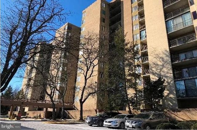 $169,999 | 9200 Edwards Way, Unit 615 | Adelphi