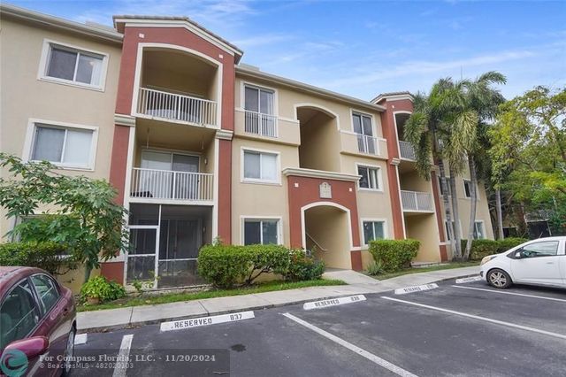 $2,680 | 7085 Nova Drive, Unit 319 | Davie