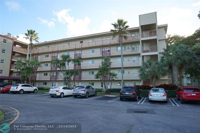 $275,000 | 2216 North Cypress Bend Drive, Unit 509 | Cypress Bend