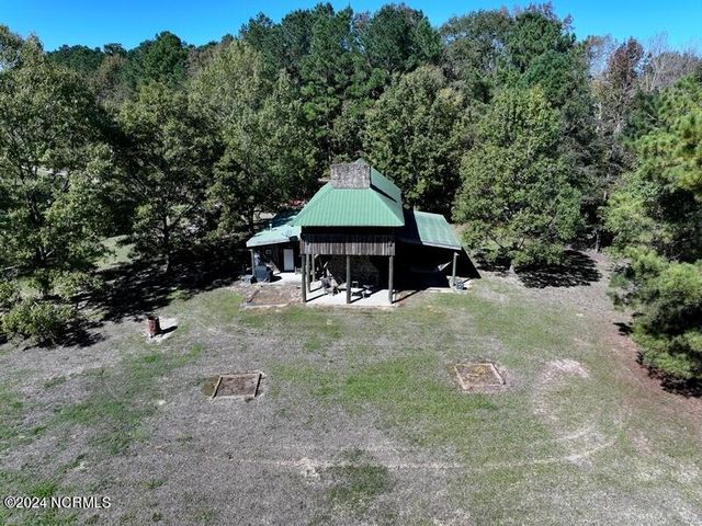 $795,000 | 7063 Highway 87 | Elizabethtown Township - Bladen County