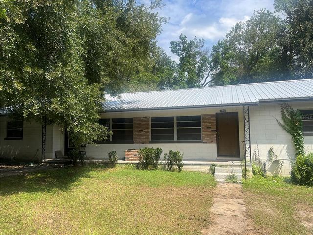 $335,000 | 1639 Northeast 16th Avenue | East Ocala