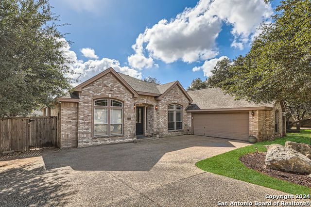 $550,000 | 13414 Heights Park | San Antonio