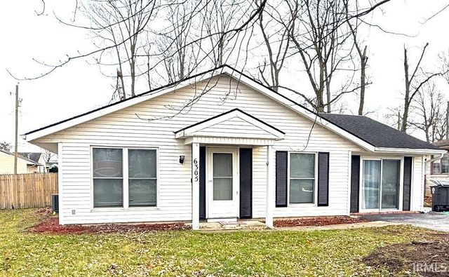 $194,900 | 6305 Bluffton Road | Southwest Fort Wayne