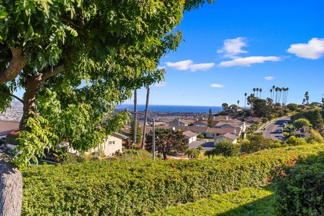 $1,749,000 | 31362 Pardella Lane | West Laguna Niguel