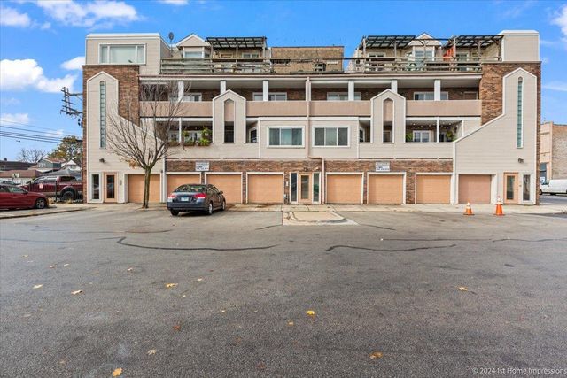 $189,900 | 1200 Cuyler Avenue, Unit A1 | Berwyn