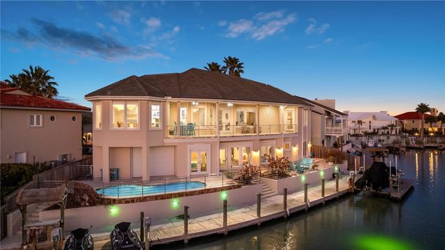 $1,899,000 | 10 Kingfisher Lane | Rockport