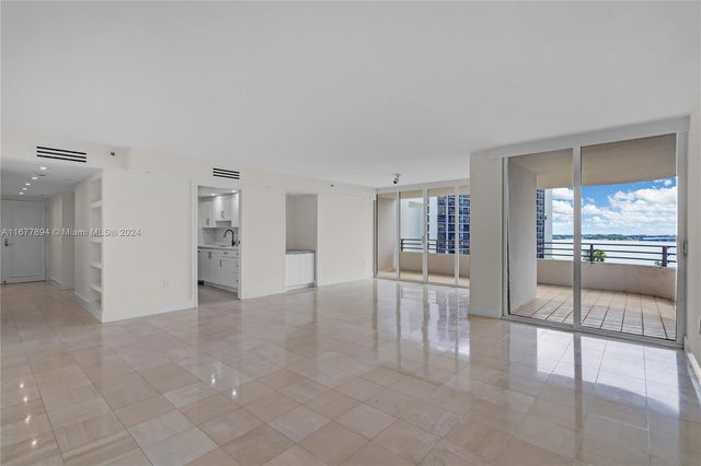 $5,300 | 151 Southeast 15th Road, Unit 901 | Brickell