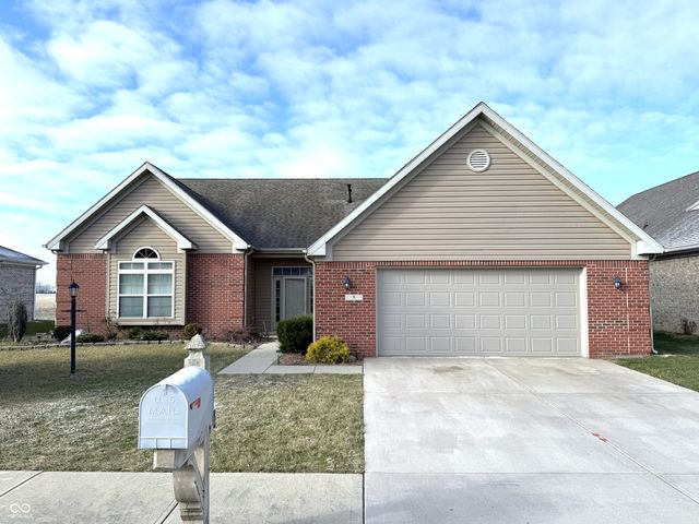 $335,000 | 8 Shadowwood Drive | Crawfordsville