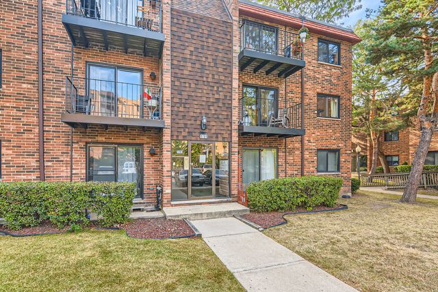 $200,000 | 1781 West Algonquin Road, Unit 2B | Mount Prospect