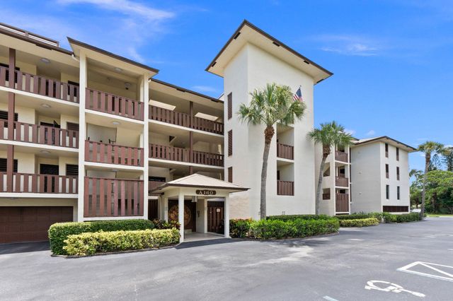 $379,888 | 160 Southeast St Lucie Boulevard, Unit A402 | East Riverside