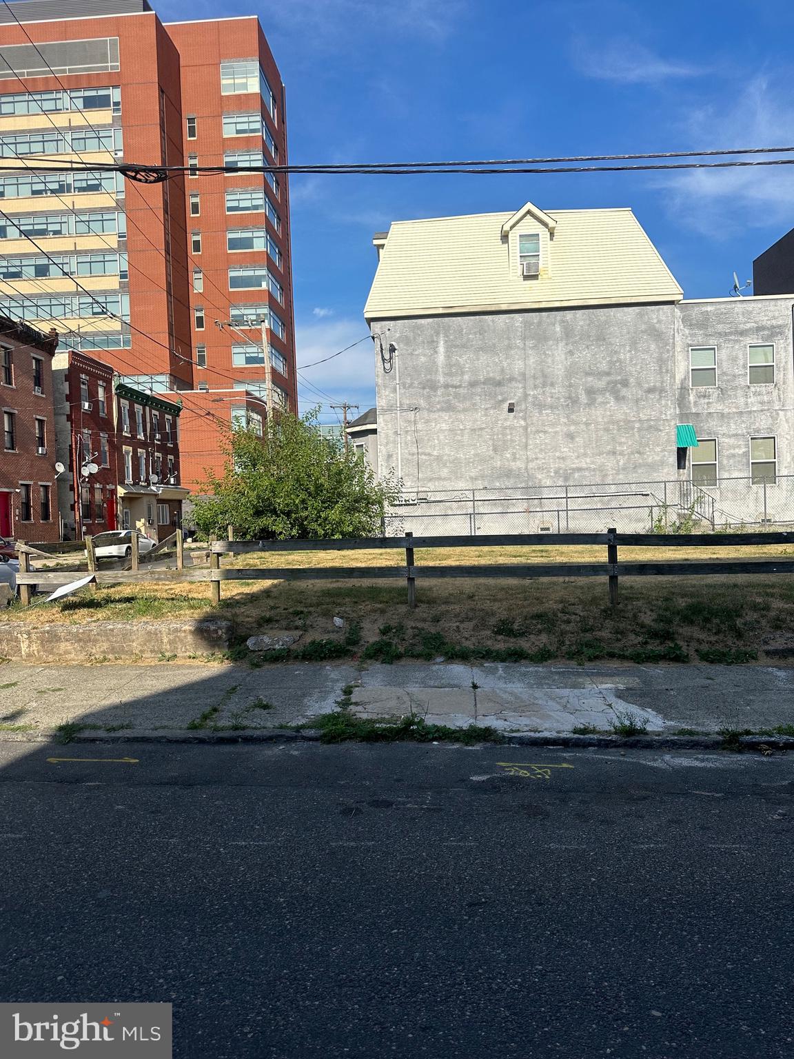 a view of building with yard