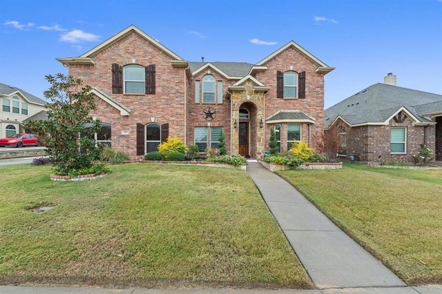 $580,000 | 223 Chateau Avenue | Kennedale