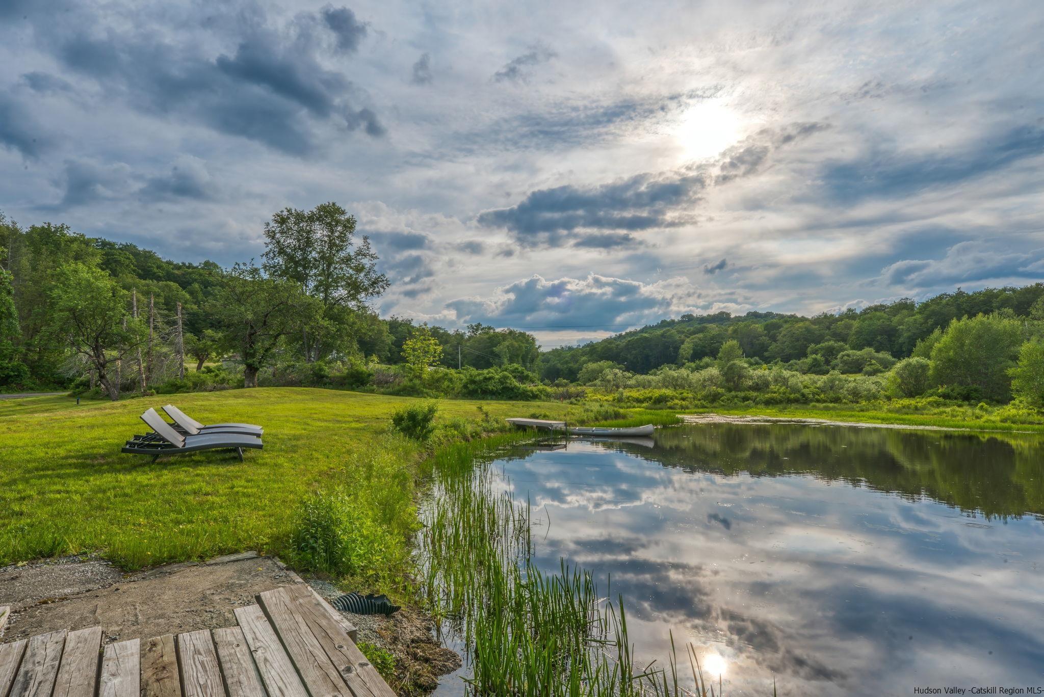 Catskill NY: On The Shores Of The Mighty Hudson River in the Catskill  Region of Upstate NY